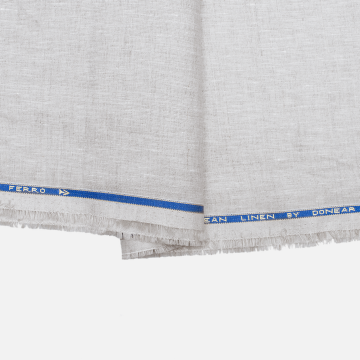 Light natural coloured plain european linen (SD 127)