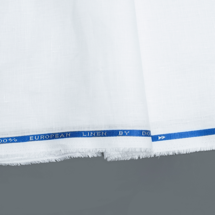 Off white coloured plain european linen (SD 130)